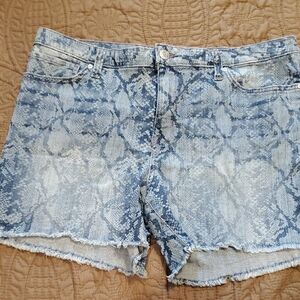 Seven7 Blue Snake Pattern Jean Shorts